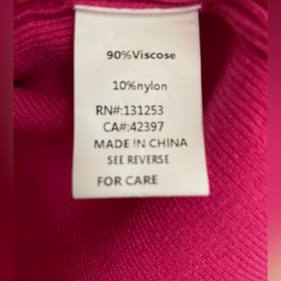 Pink Martini fuchsia cross knit tank size s - Picture 4 of 4